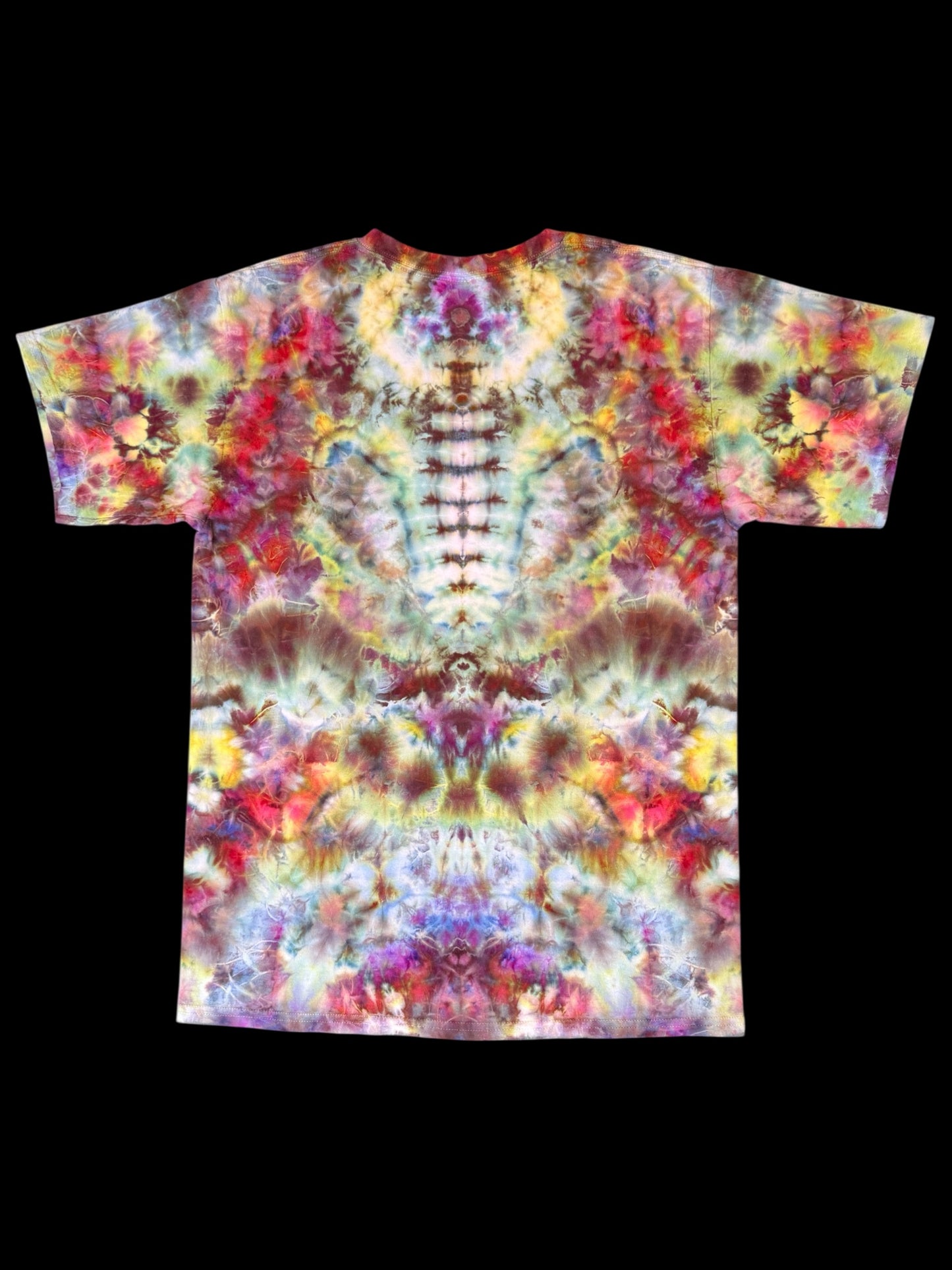 L - ice dyed medallion trip style tee
