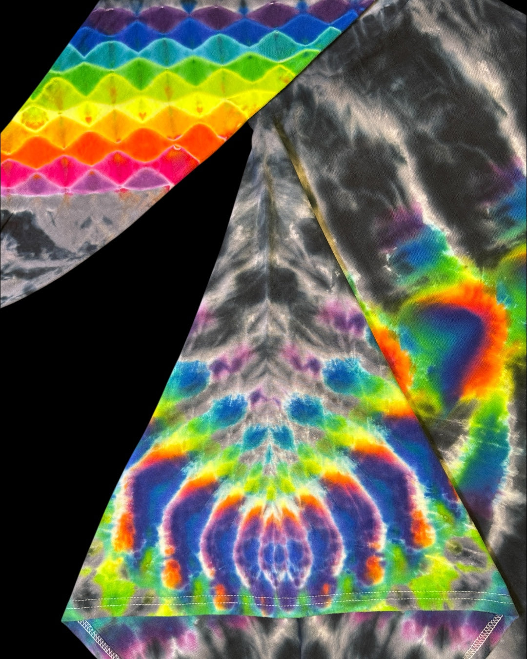 L - big rainbow energy cosmic roll combo long sleeve tee