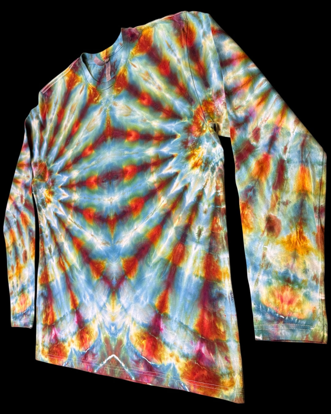 XXL - ice dyed mirrored fan fold long sleeve tee