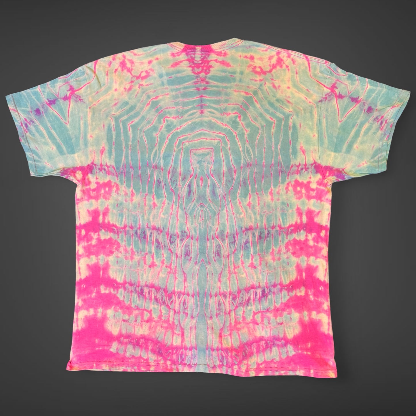 XL - pink reverse dyed arashi shibori tee