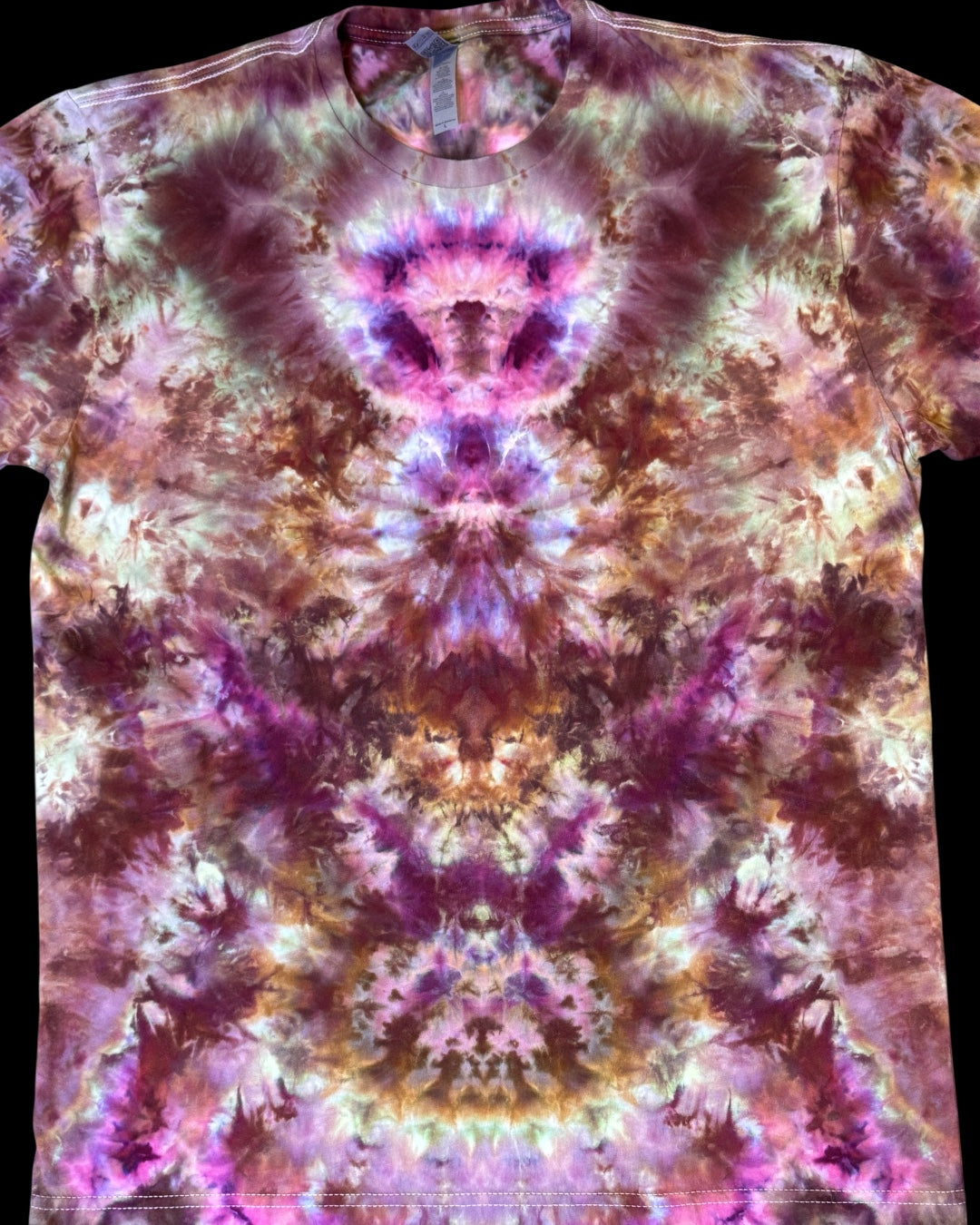 L - ice dyed trip style logo tee