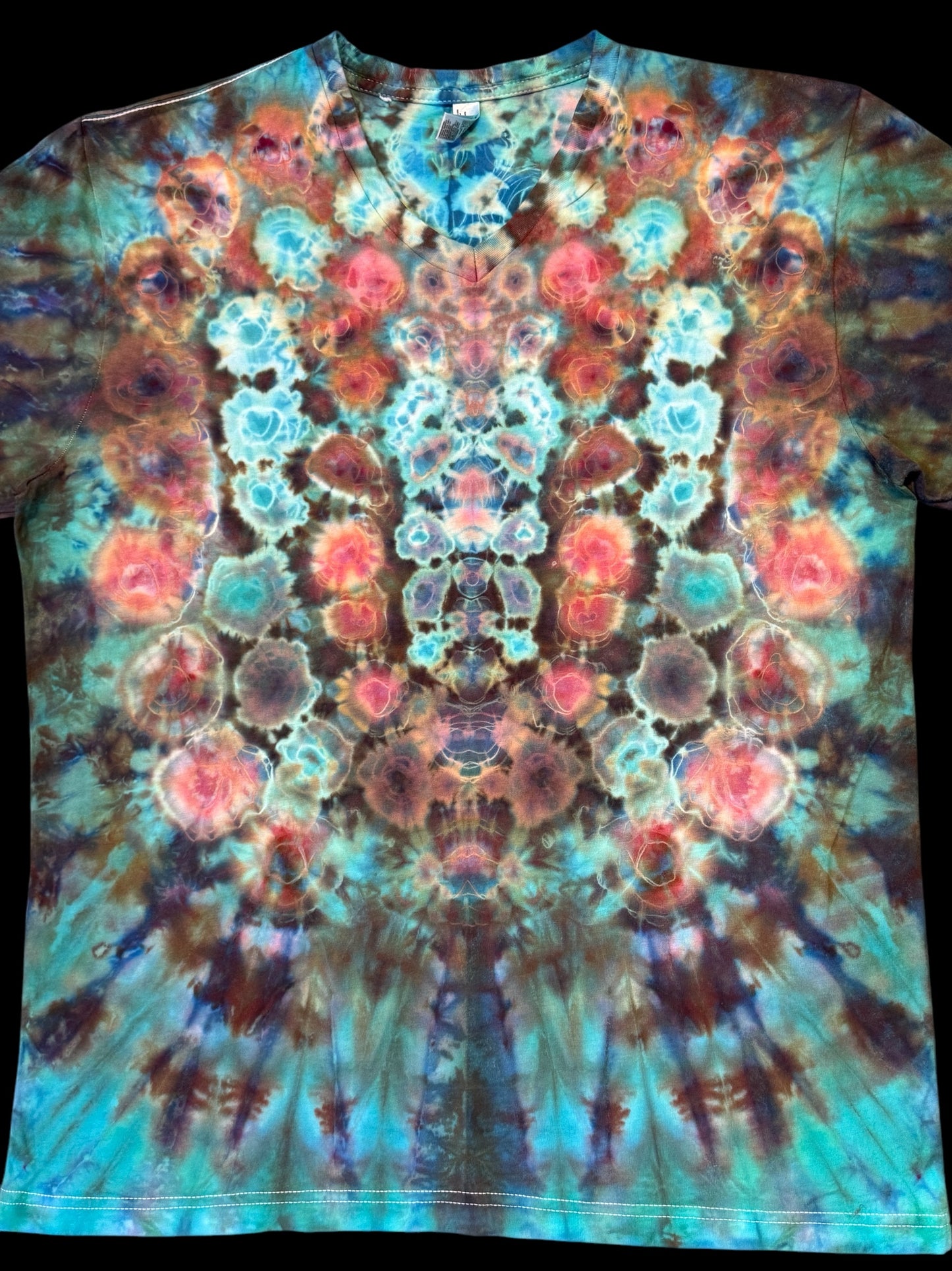 L - ice dyed black opal jade kenney style vee tee