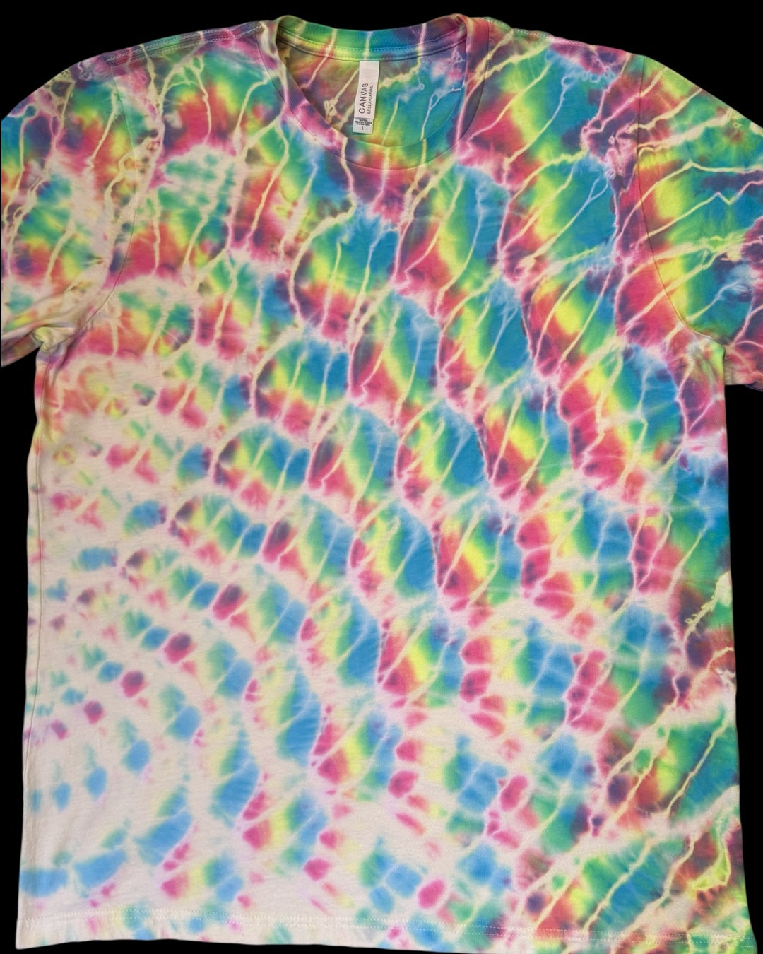 L - glowing cosmic roll tee