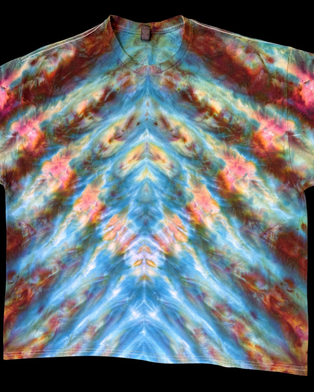 XXXL - ice dyed mirrored chevron cosmic roll tee