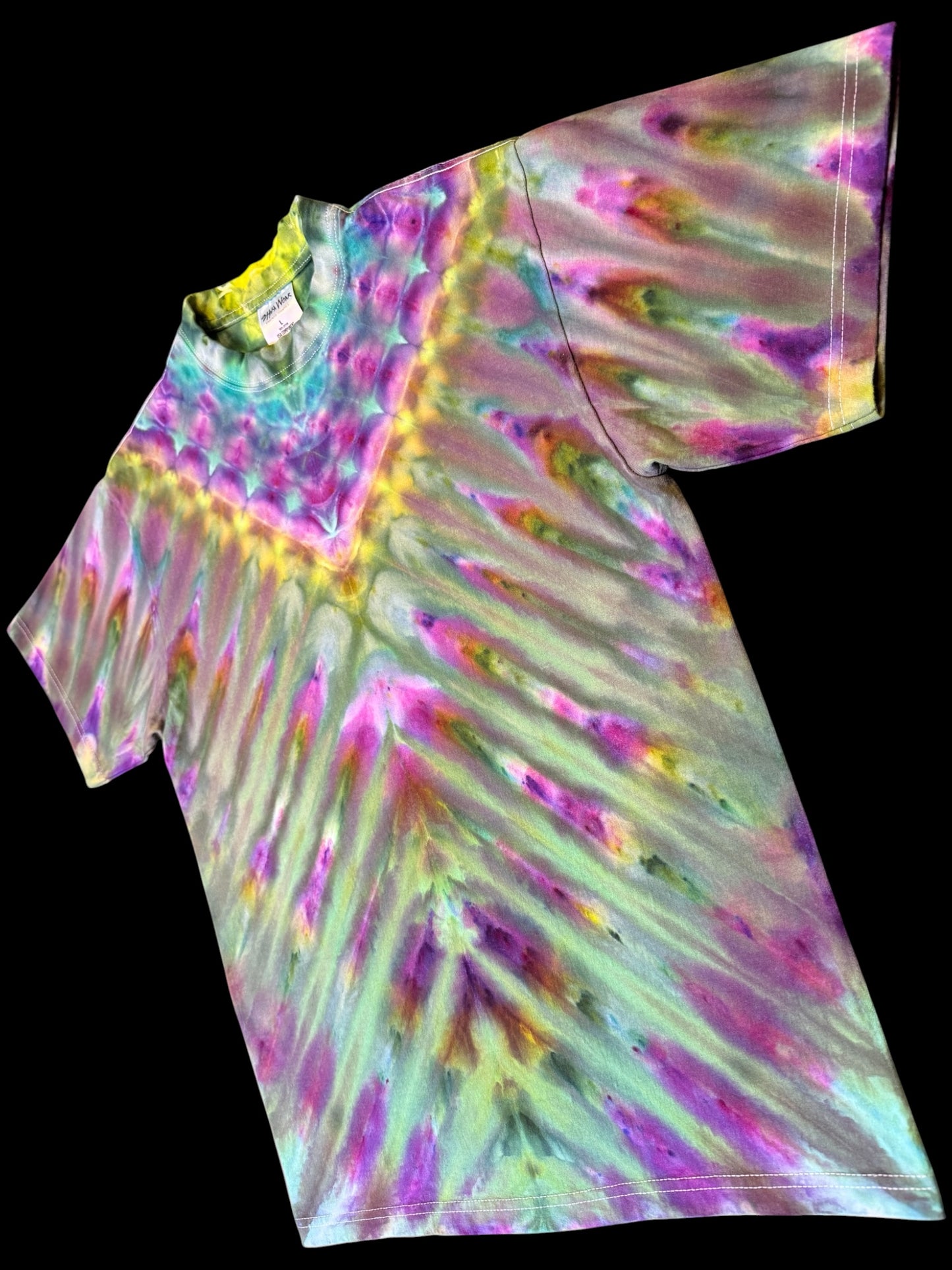 L - ice dyed chevron tee
