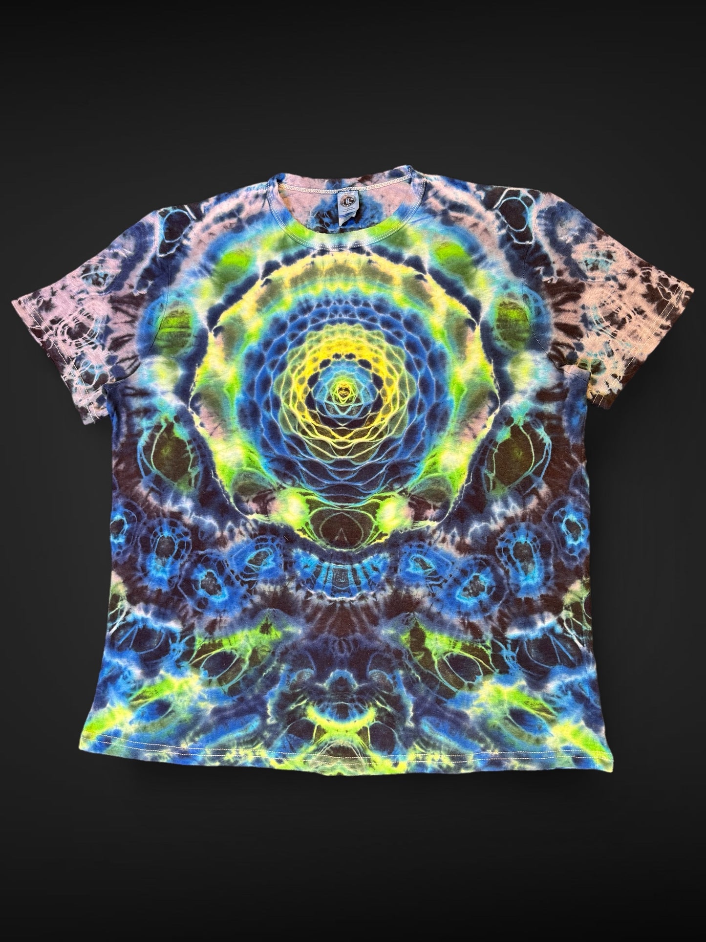 M - hemp cosmic mandala kenney style combo tee