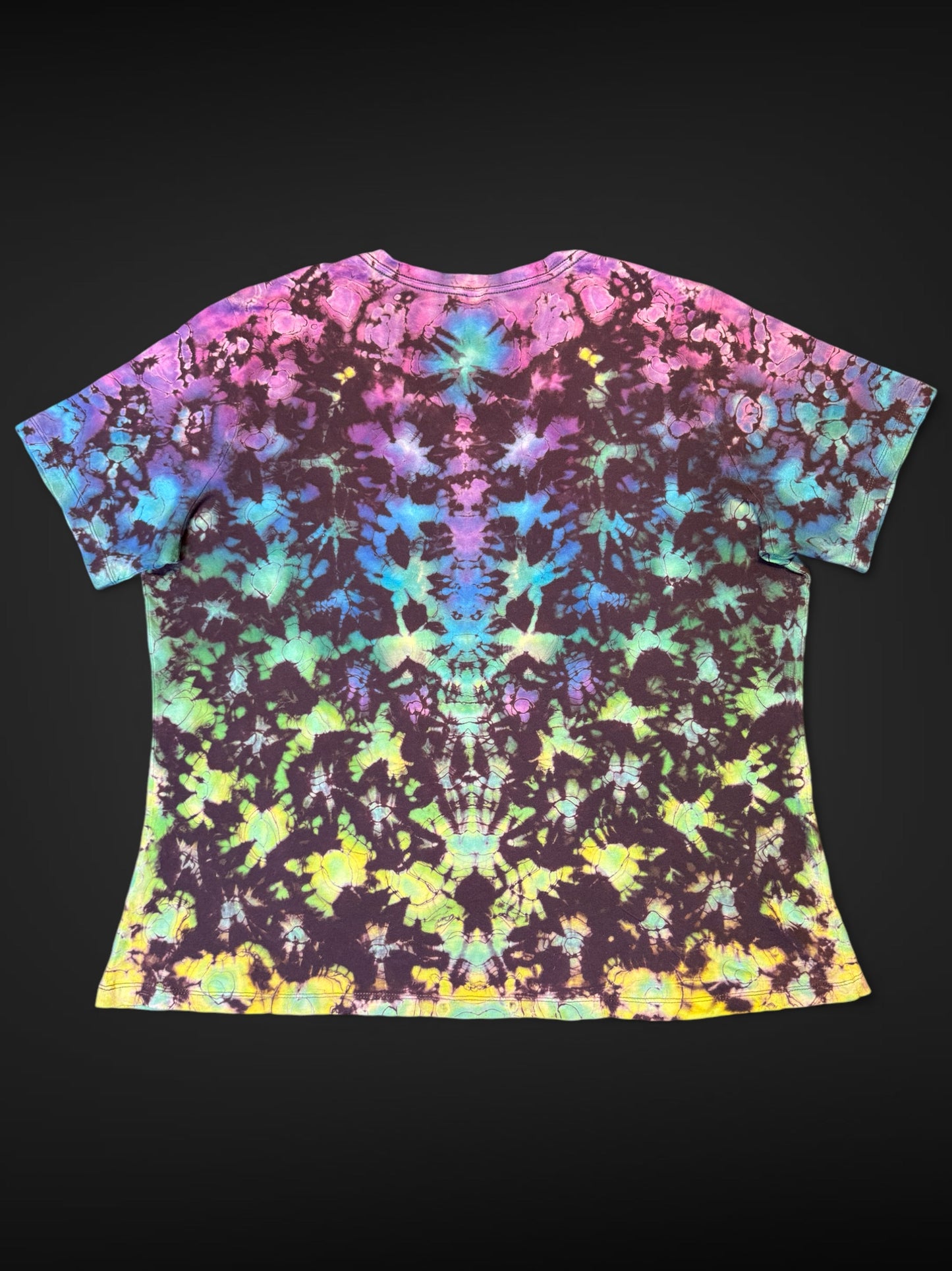 XXL - ladies’ fit reverse dyed kenney style vee tee