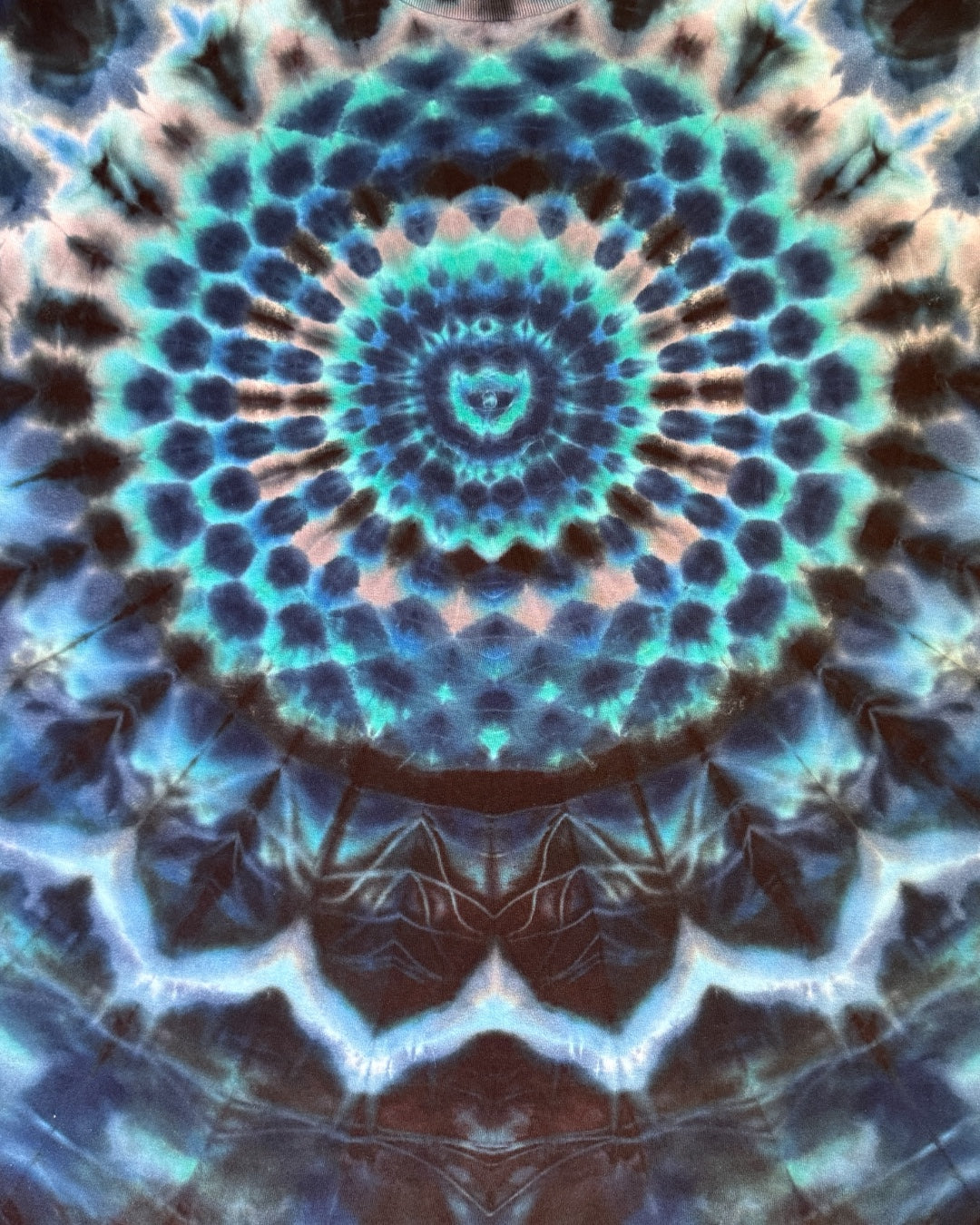 XXL - front to back blue-dala tee