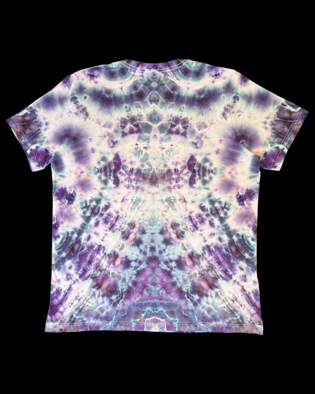 L - ice dyed ultraviolet seaglass mandala tee