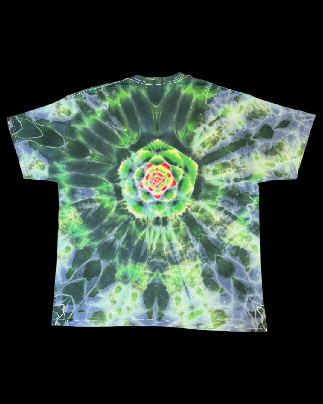 XL - UV reactive phthalo green pentagram mandala tee