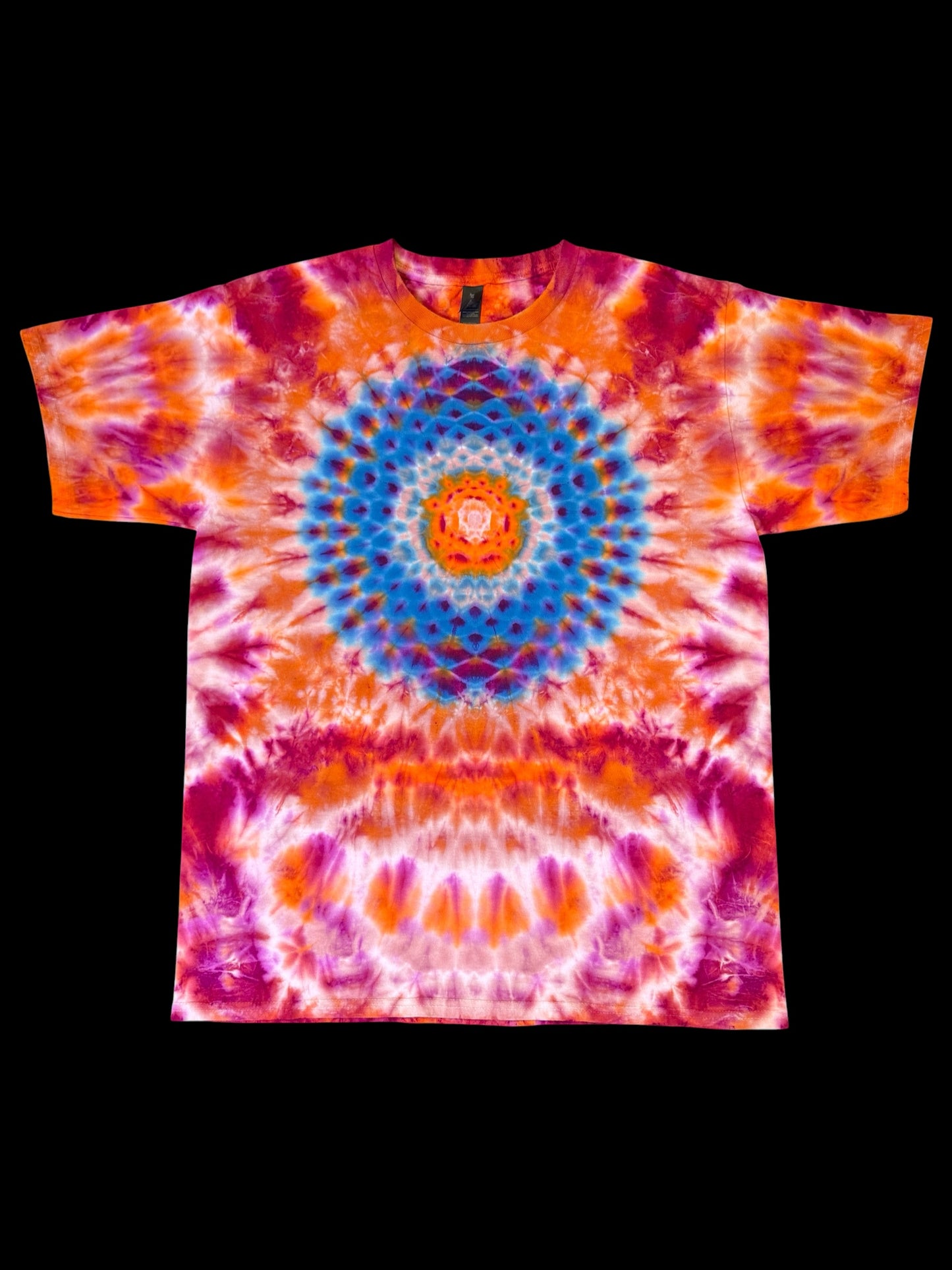 L - electric blue mandala tee