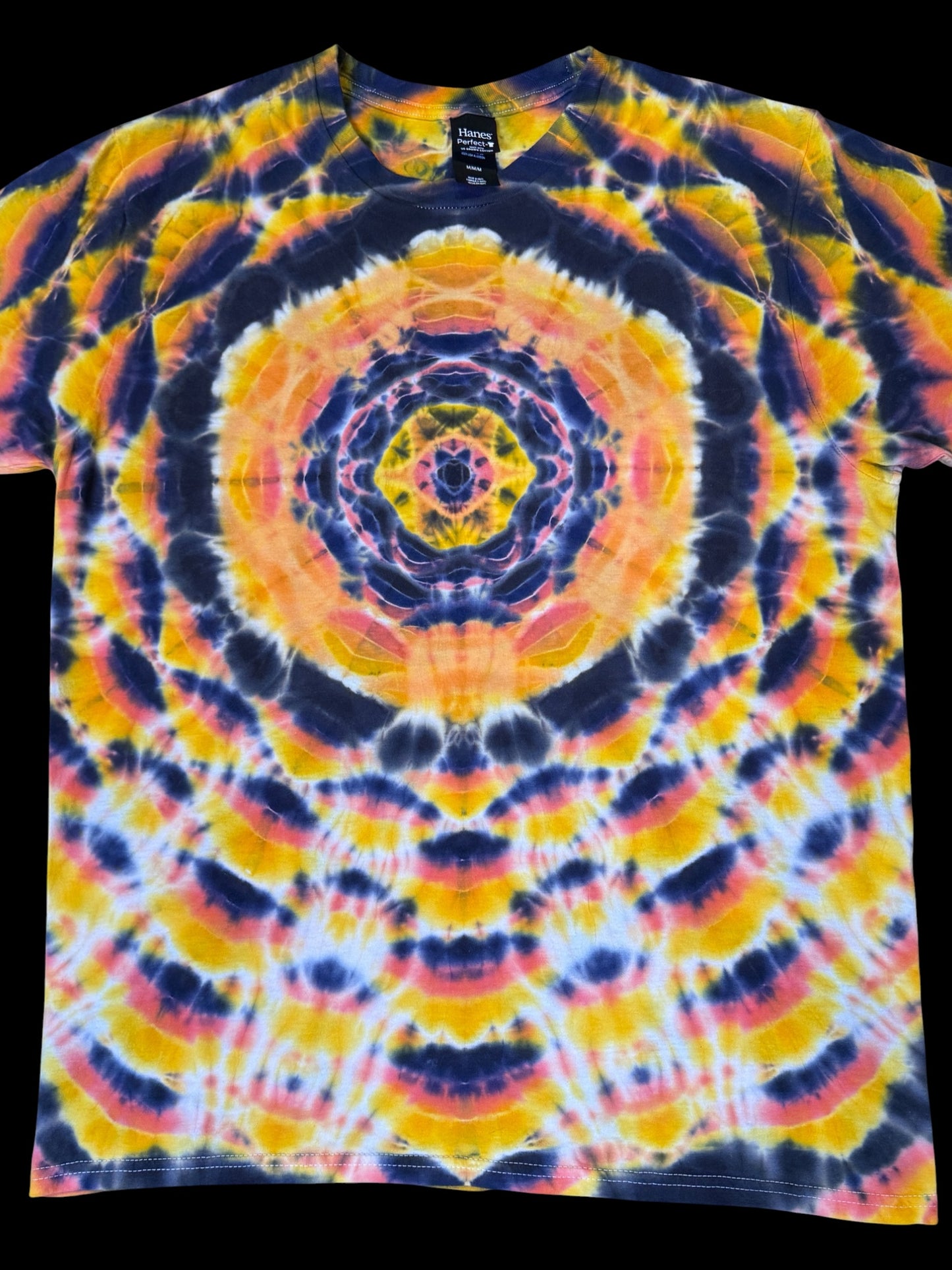 M - liquid hexdala lightweight tee