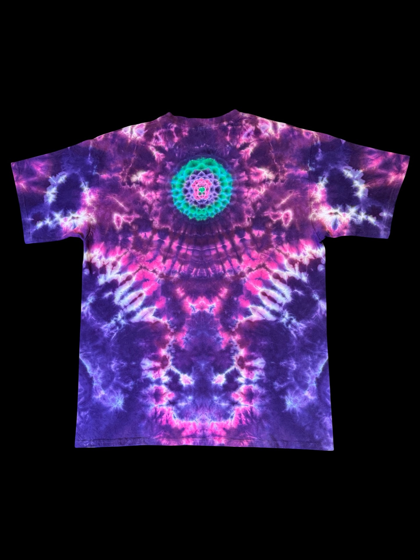 XL - green super mandala mini mandala tee
