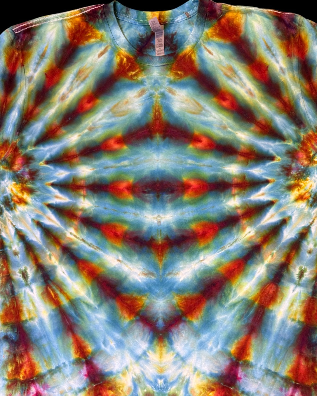 XXL - ice dyed mirrored fan fold long sleeve tee