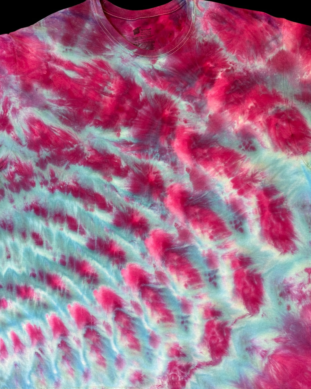 XXL - ice dyed side cosmic roll tee