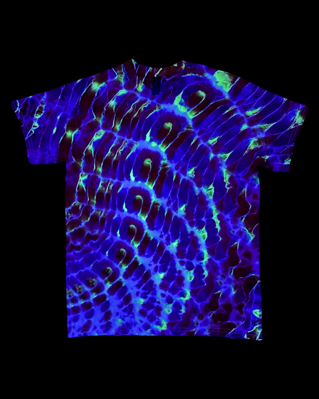 M - UV reactive liquid sunset cosmic roll tee