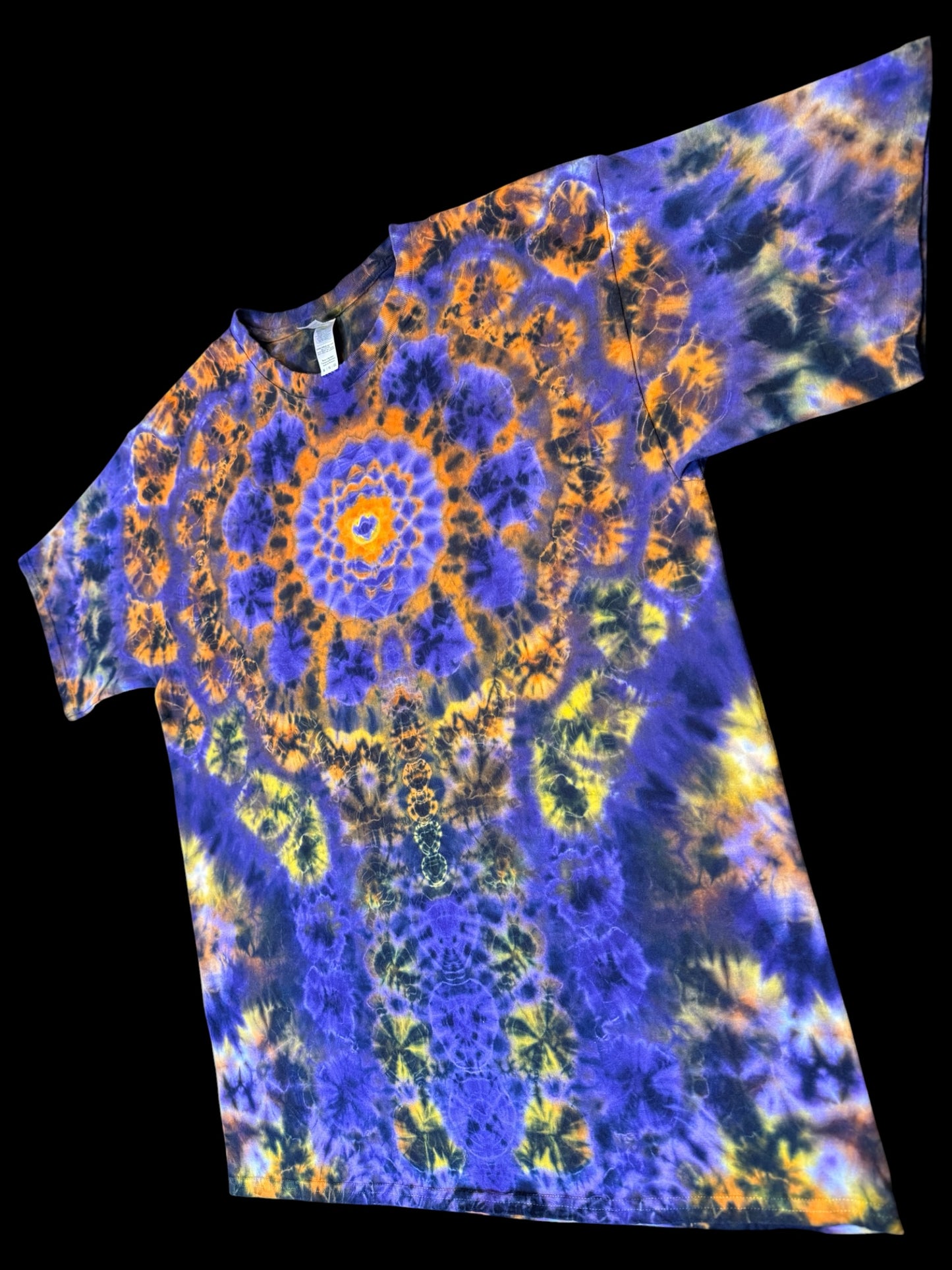 XL - mandala kenney trip combo tee