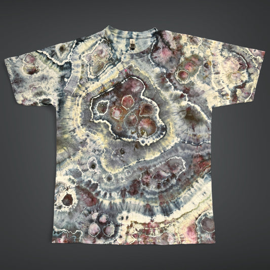 XL - ice dyed obsidian geode tee
