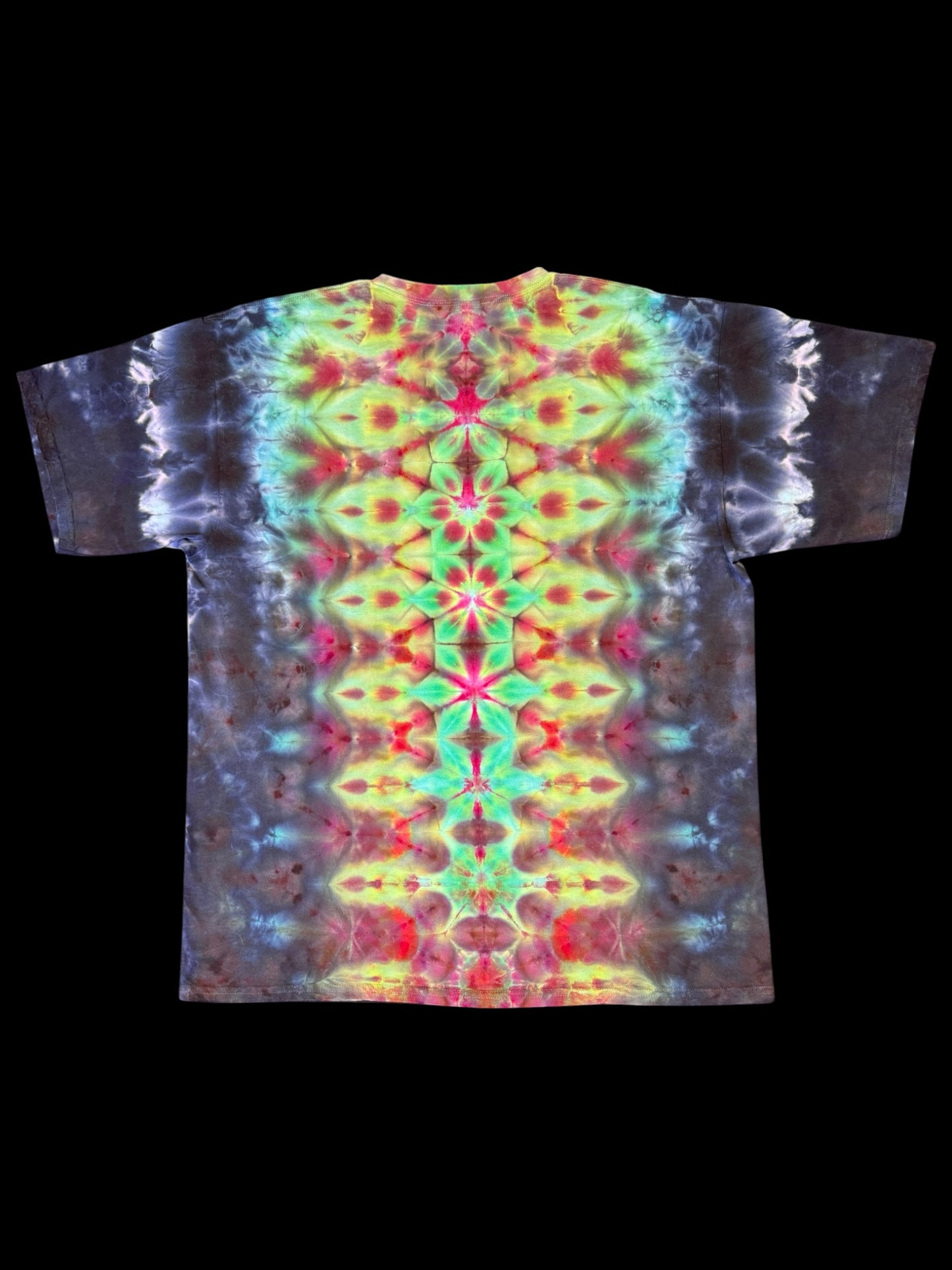 XXL - ice dyed mandala cosmic roll and klink combo tee