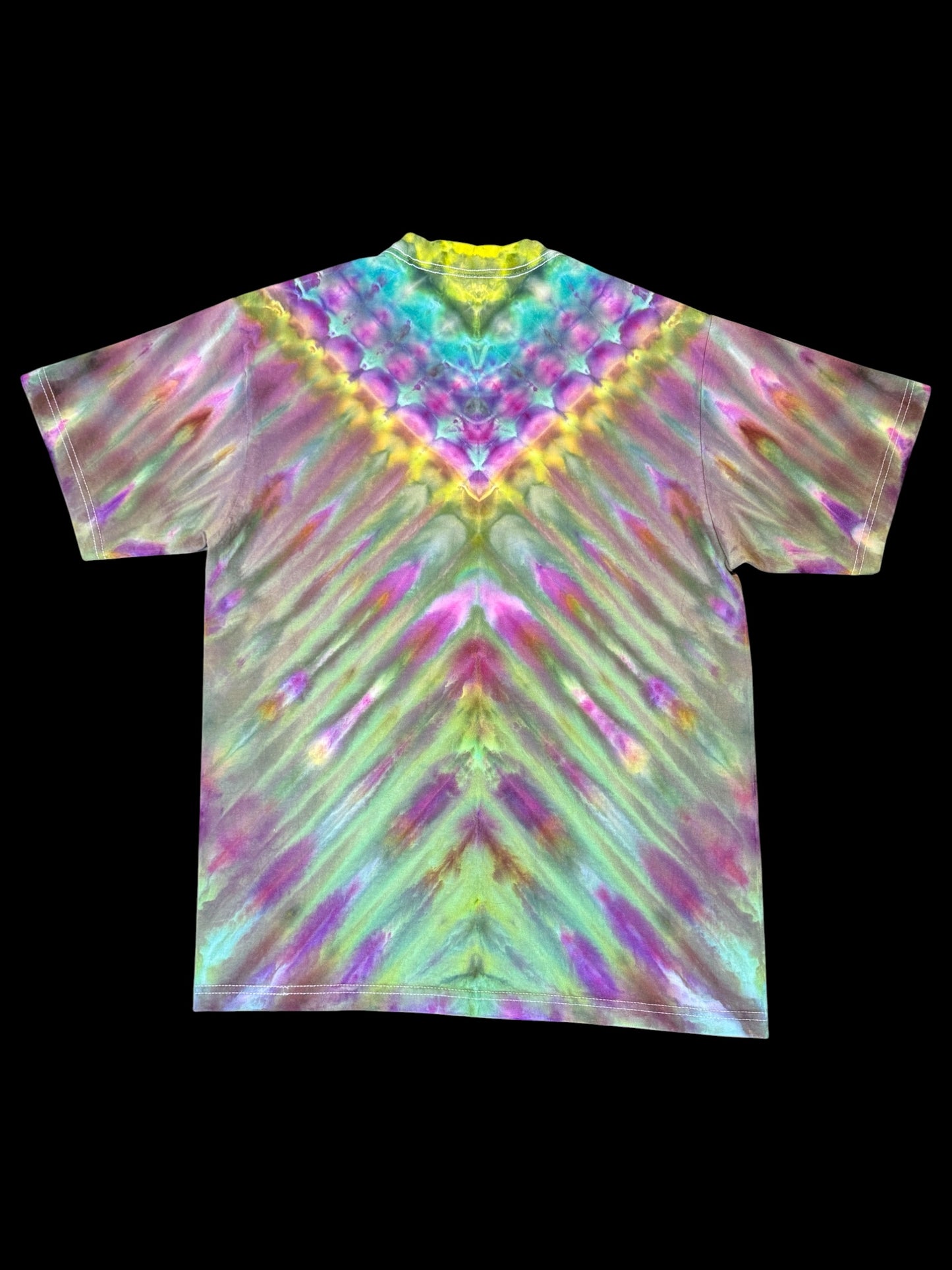 L - ice dyed chevron tee