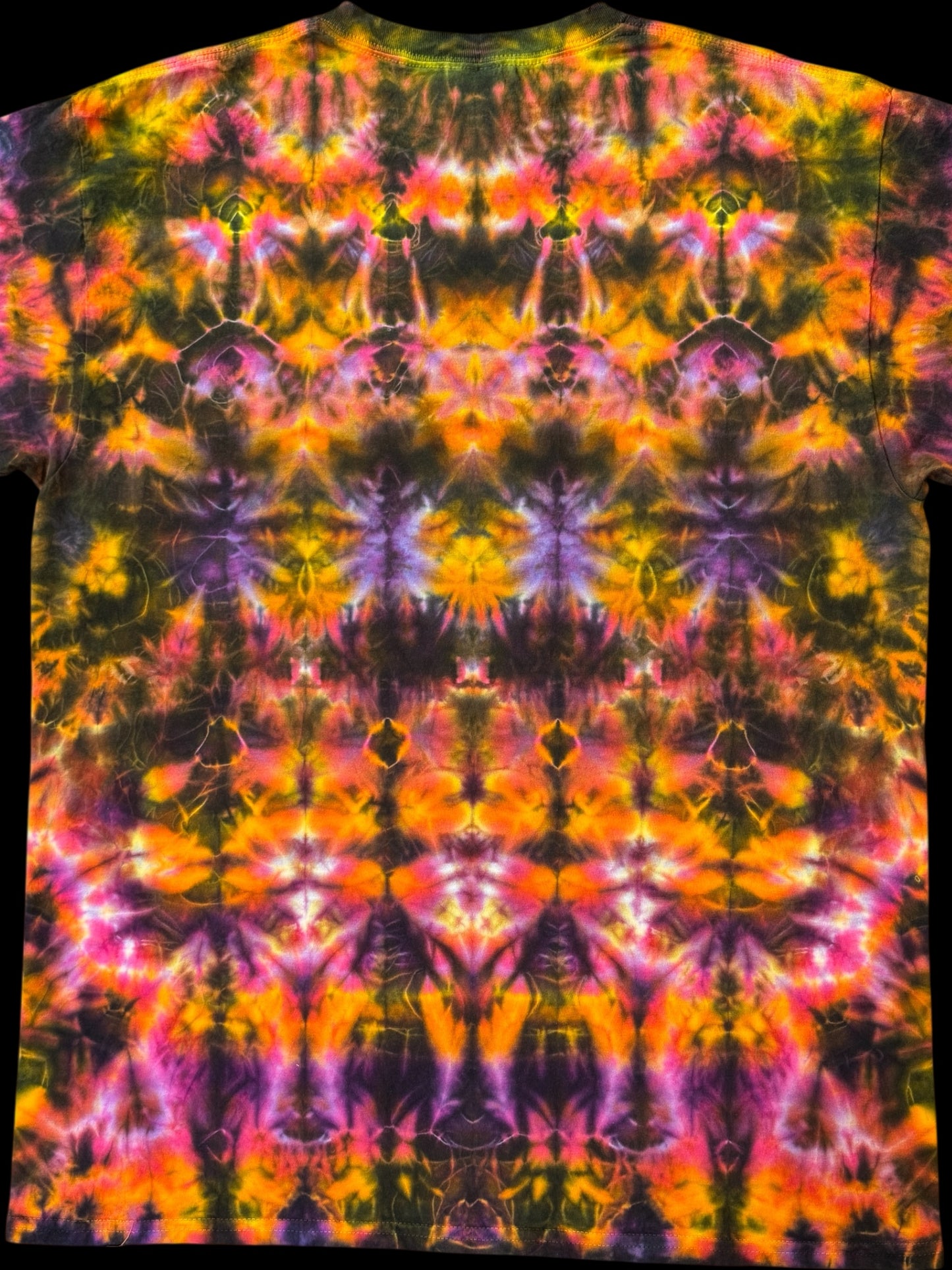 XL - mandala trip combo tee