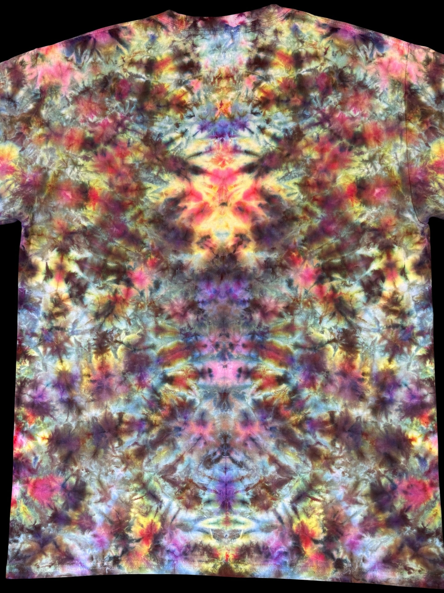 L - ice dyed pseudo rainbow mirrored scrunch tee