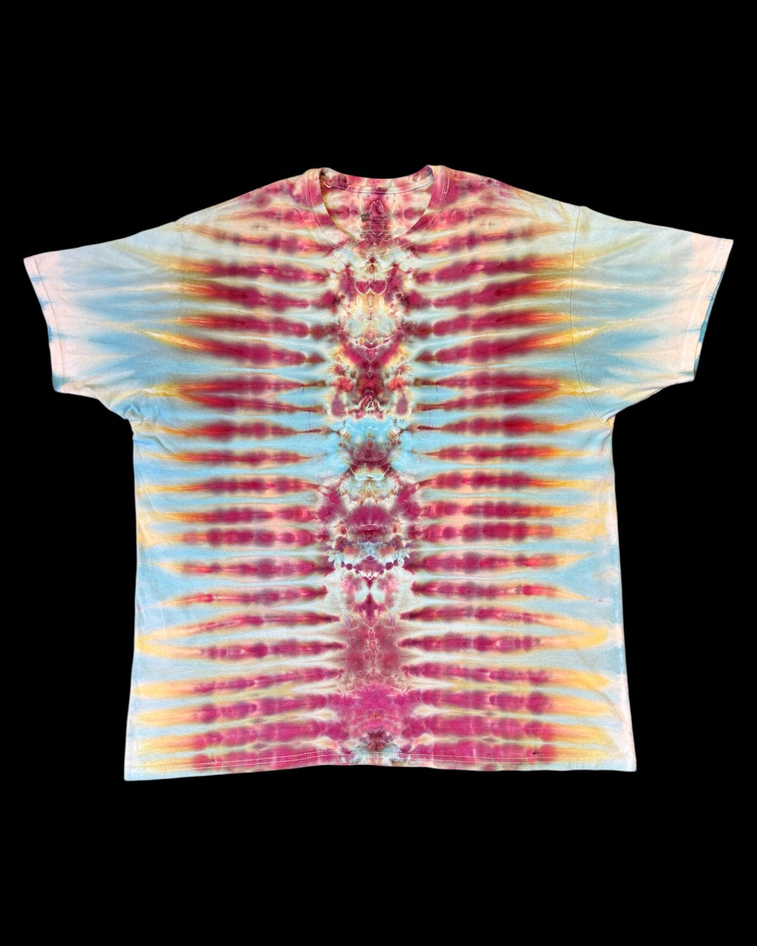 XXL - ice dyed pleated trip totem tee