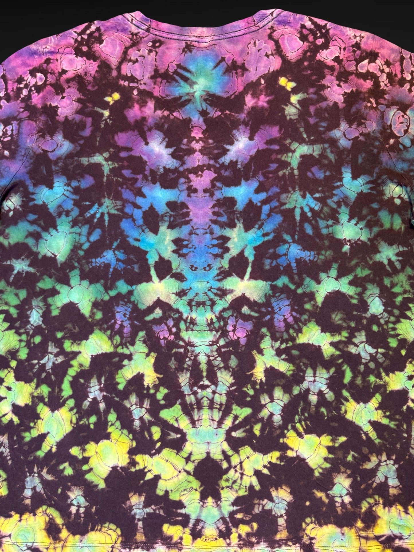 XXL - ladies’ fit reverse dyed kenney style vee tee