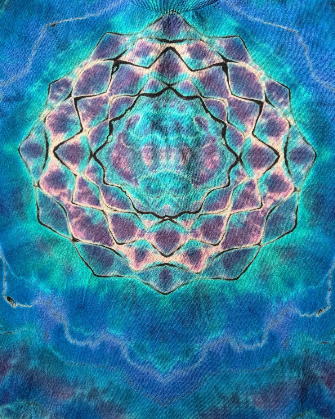 L - reverse dyed blue skies mandala cosmic rolled combo long sleeve tee