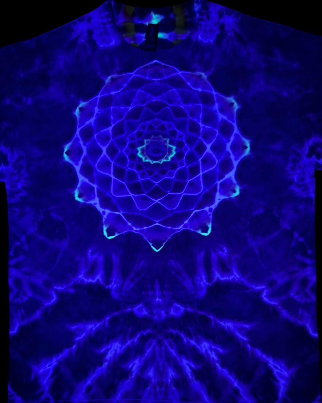 L - UV reactive black cherry and lime mandala with spine tee