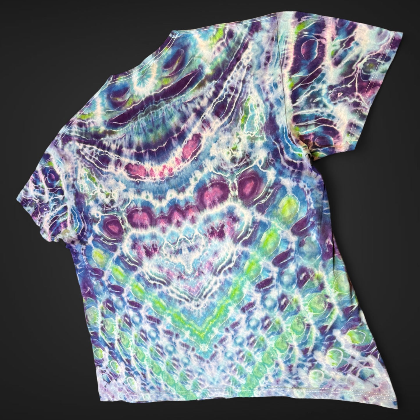 XXXL - all over cosmic egg tee