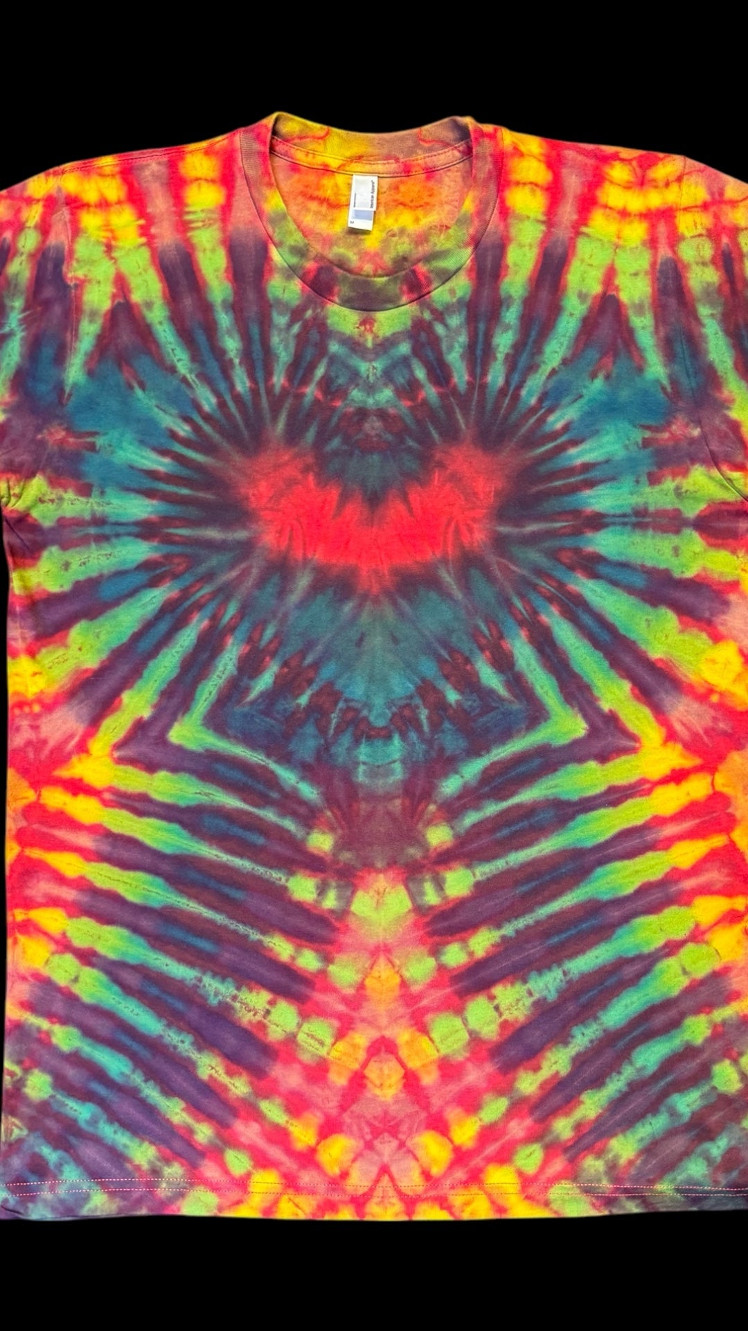 M - red reverse dyed heart tee