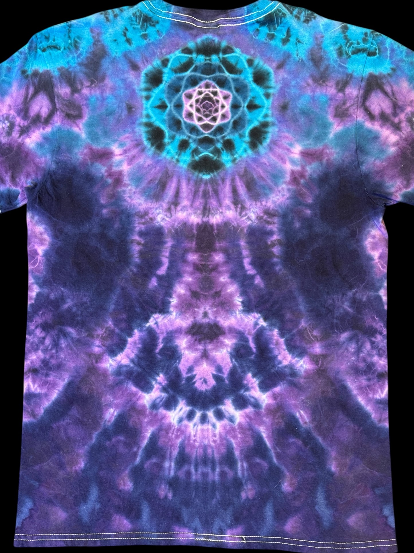 S - mandala kenney cosmic combo tee