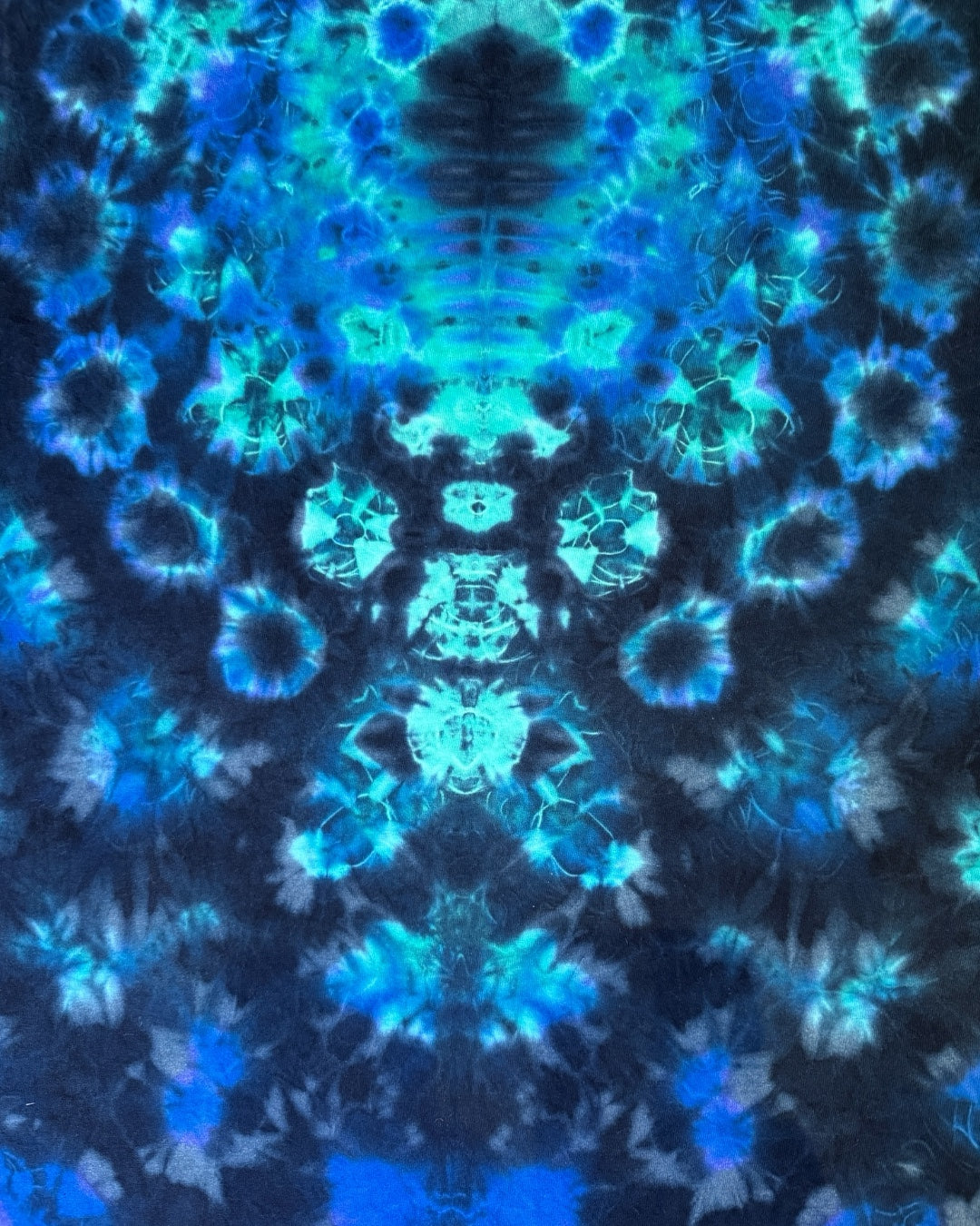 L - azurite chrysocolla kenney style tee