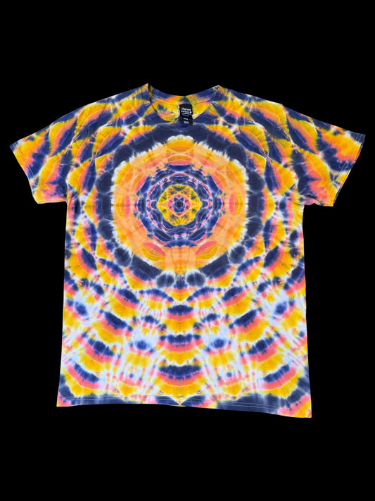 M - liquid hexdala lightweight tee