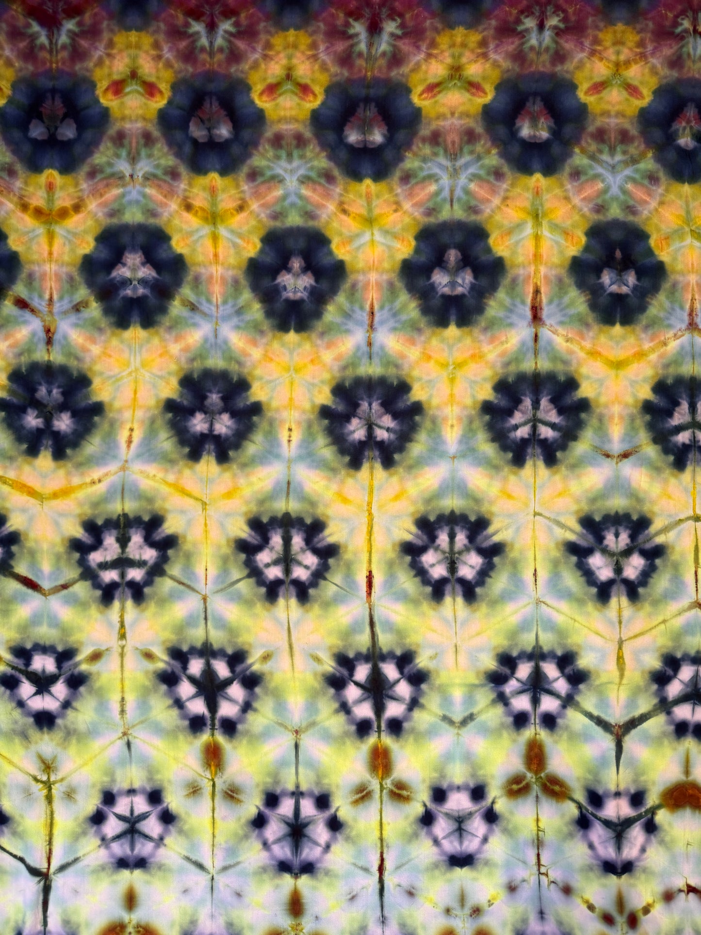 UV reactive navy/lime snow flower shibori large sized tapestry