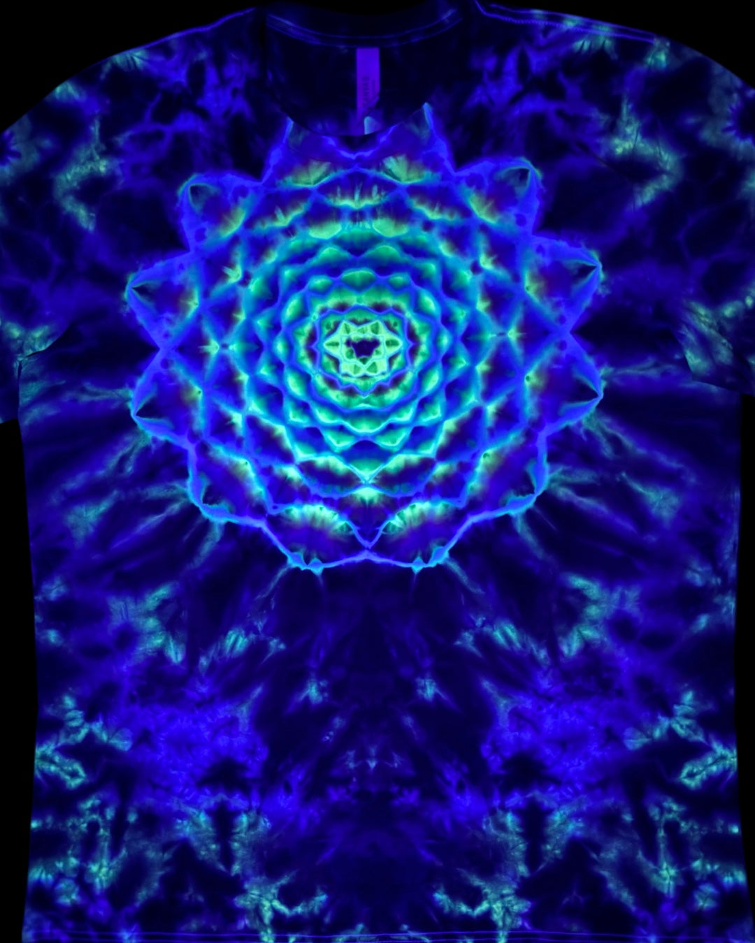 L - UV reactive mandala with dala-spine tee