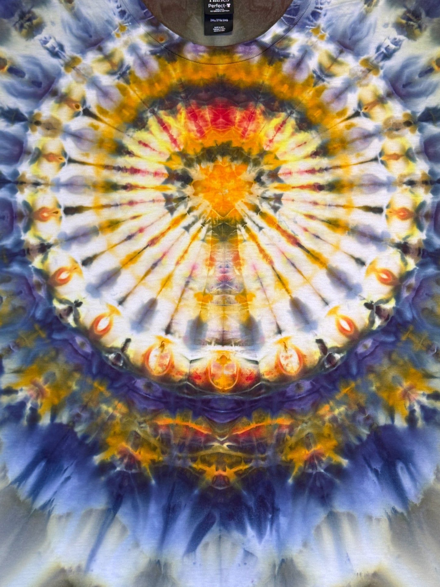 XXXL - gravity ice dyed mandala tee