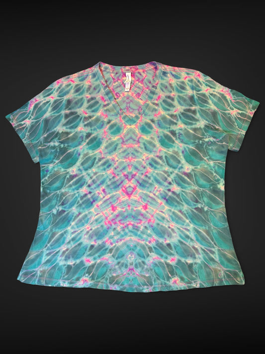 XL - ladies’ fit pink reverse dyed cosmic variation vee