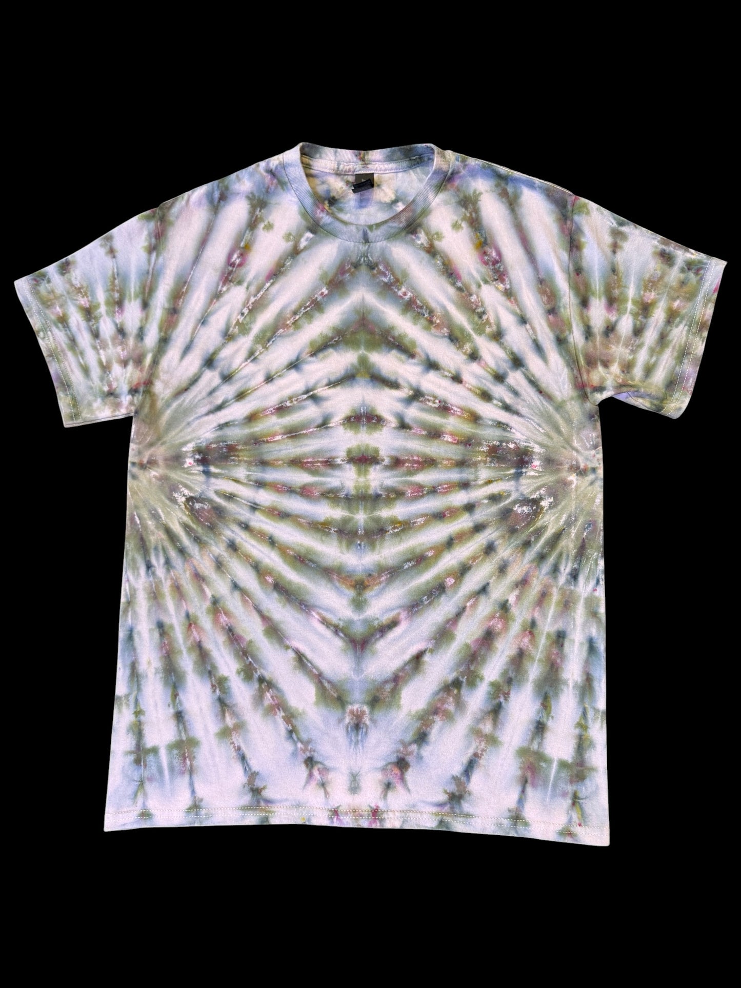 M - ice dyed lavender double fan in stormy gray tee
