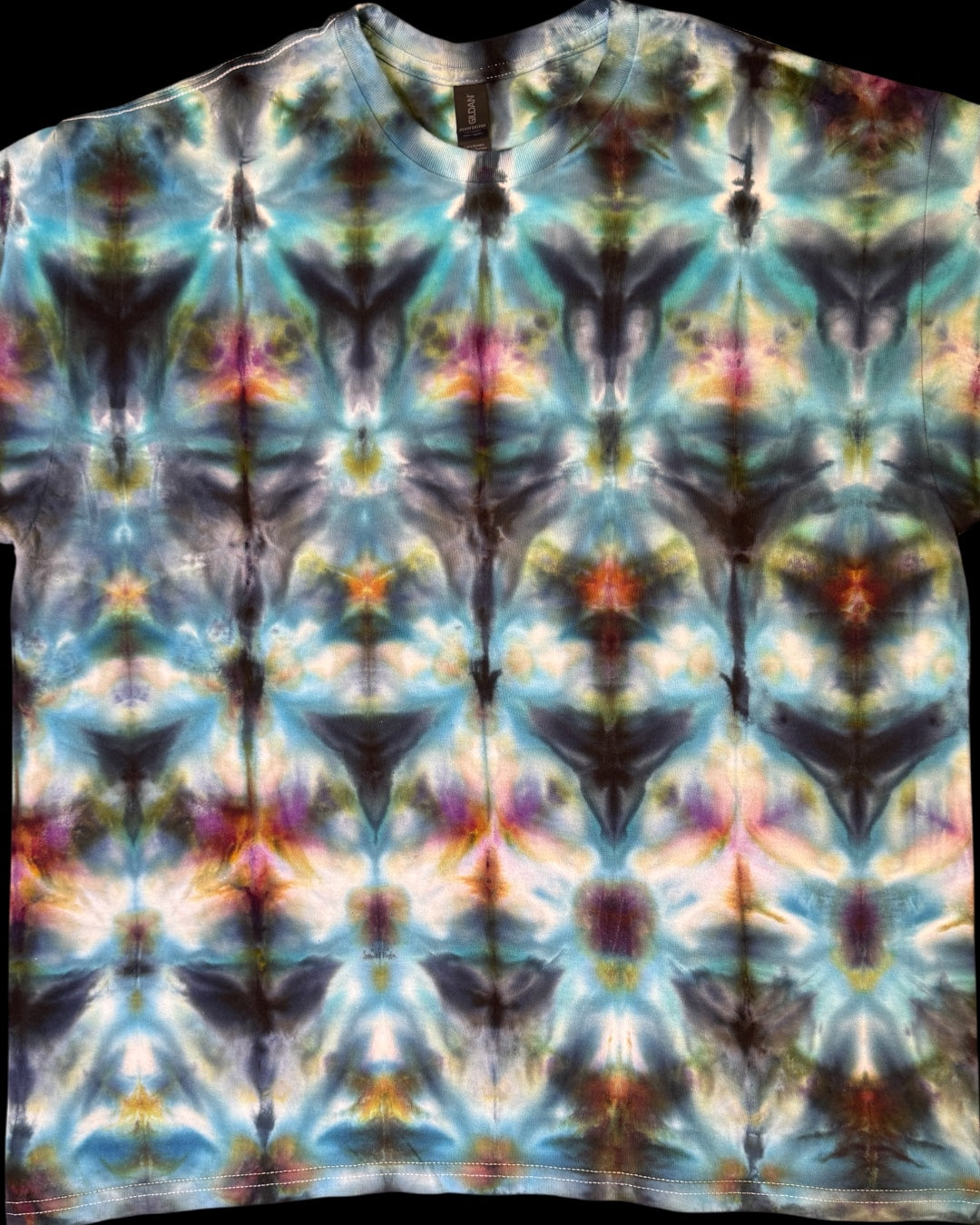 XL - ice dyed avalon alchemist sekka shibori tee