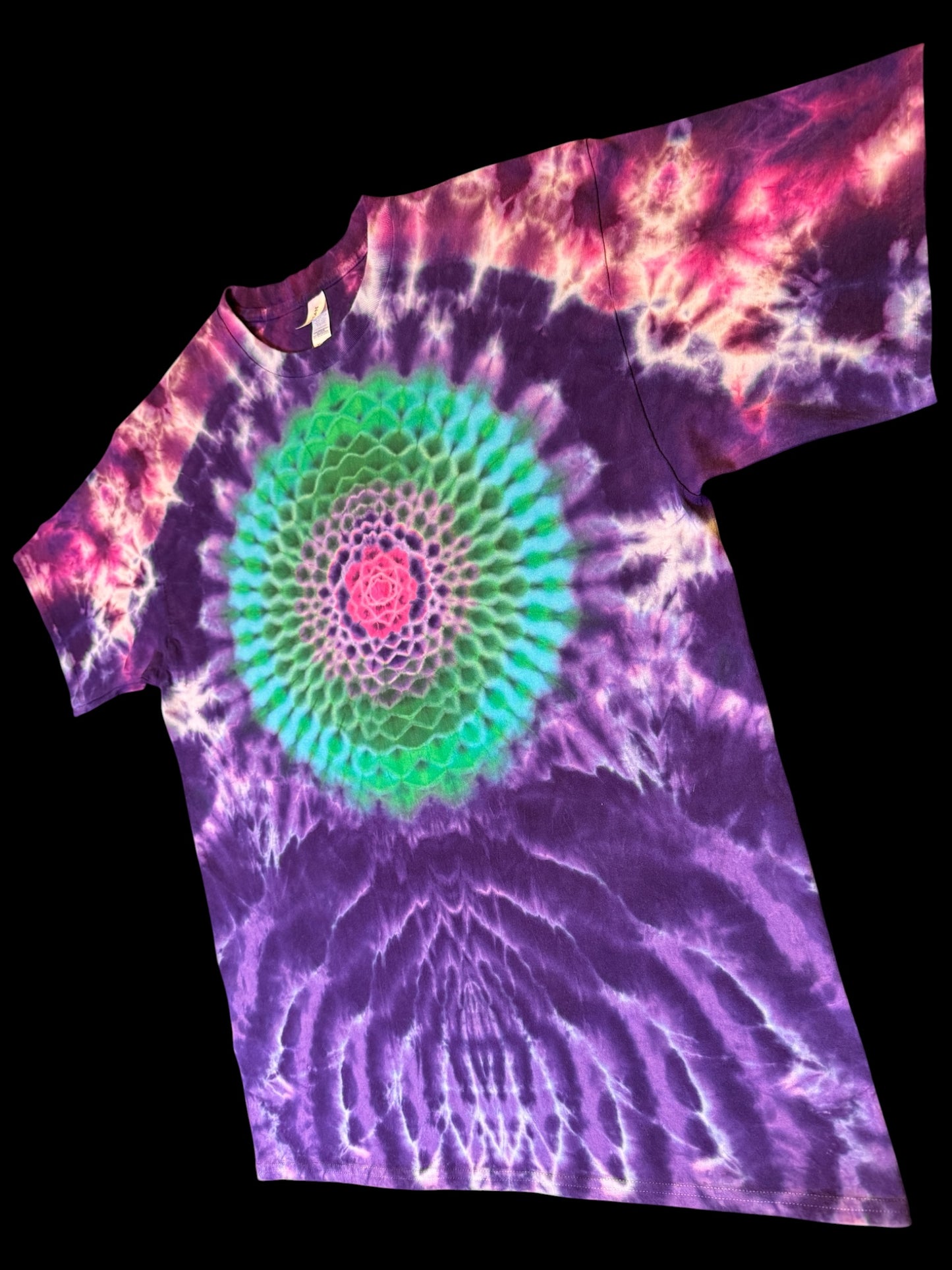 XL - green super mandala mini mandala tee