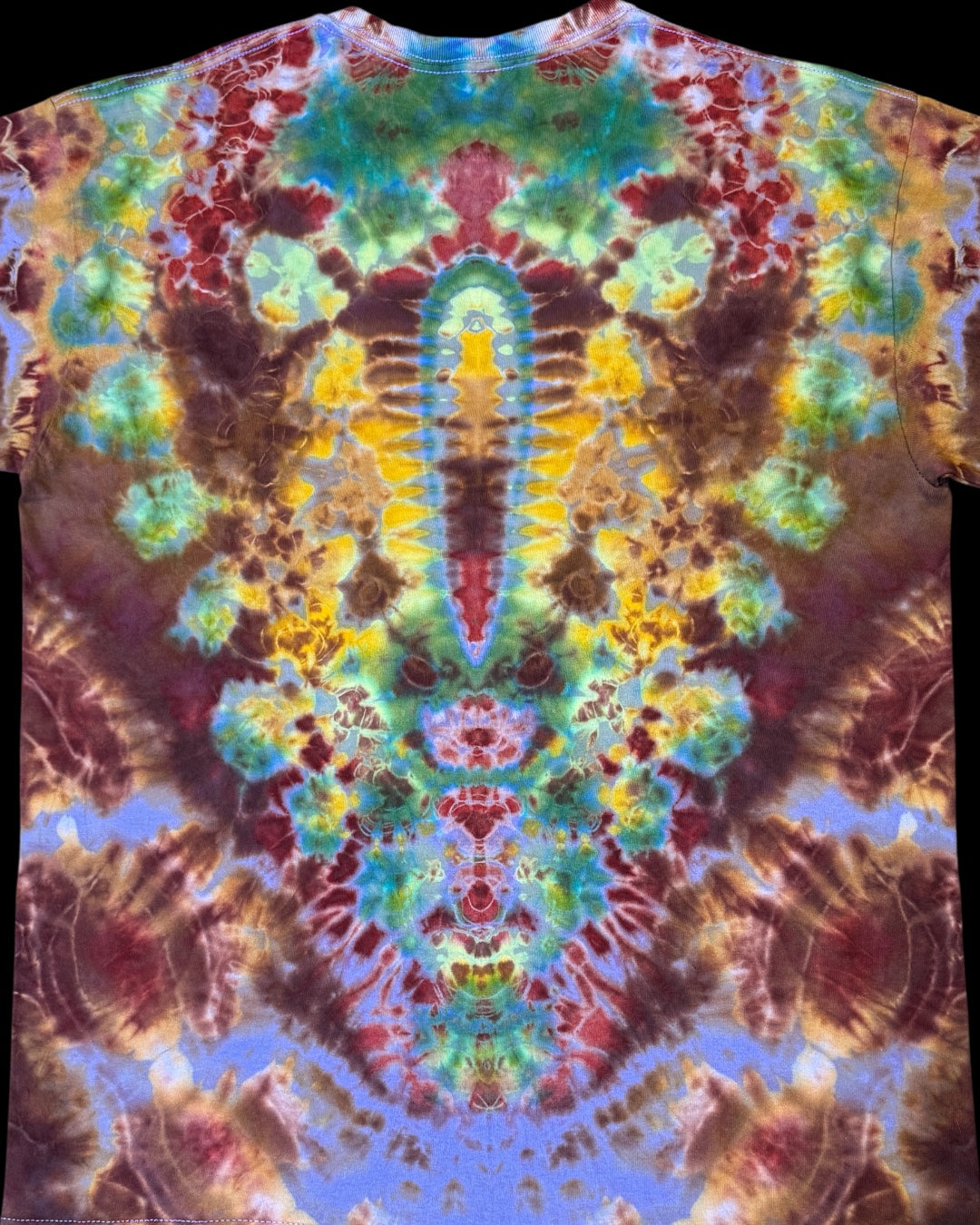 L - periwinkle reverse dyed UV reactive kenney style medallion tee