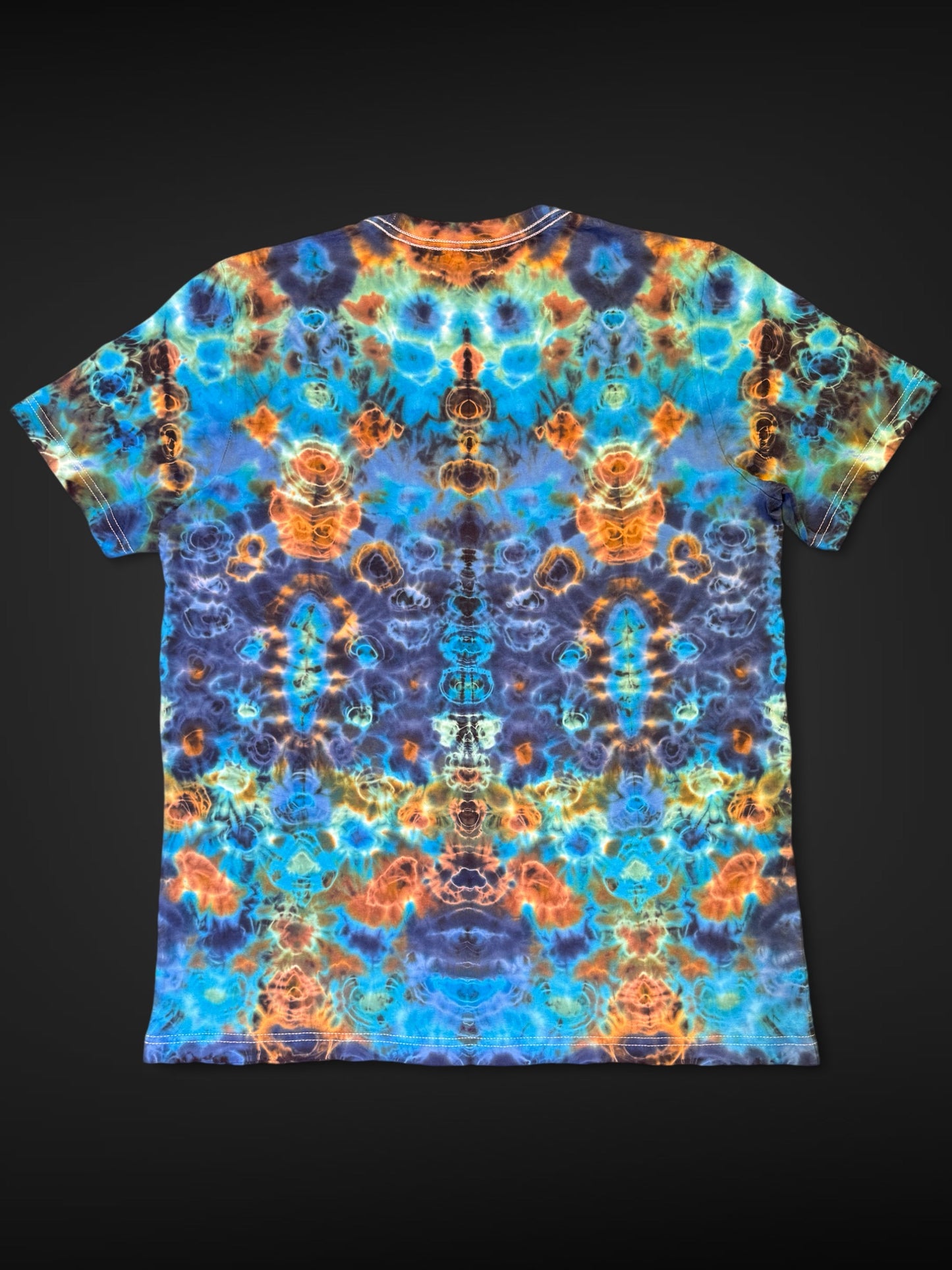 L - kenney style variation tee