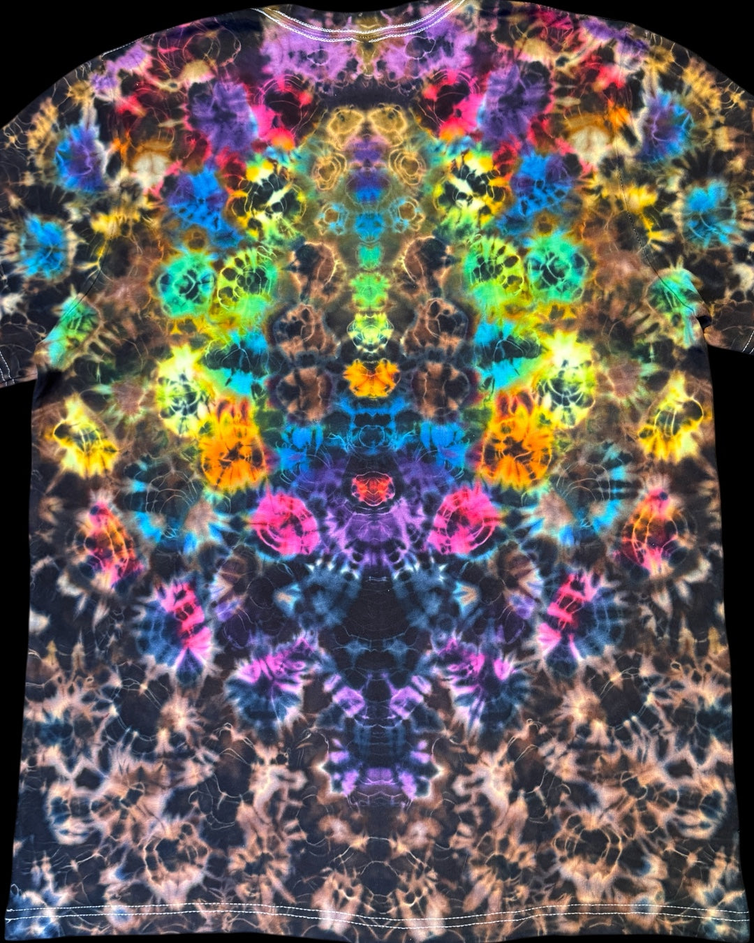 L - chocolate rainbow kenney style tee