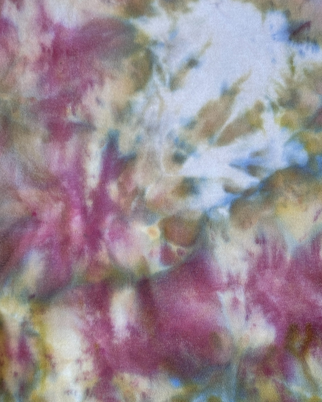 XL - ice dyed scrunched leggings