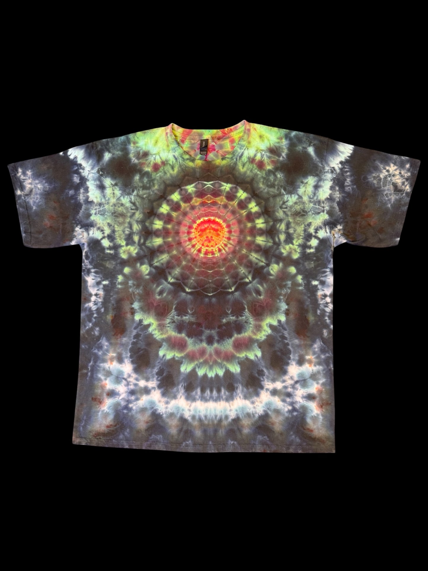 XXL - ice dyed mandala cosmic roll and klink combo tee