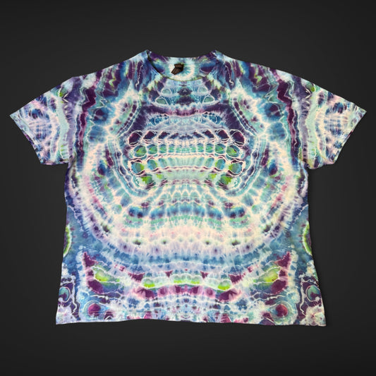 XXXL - all over cosmic egg tee