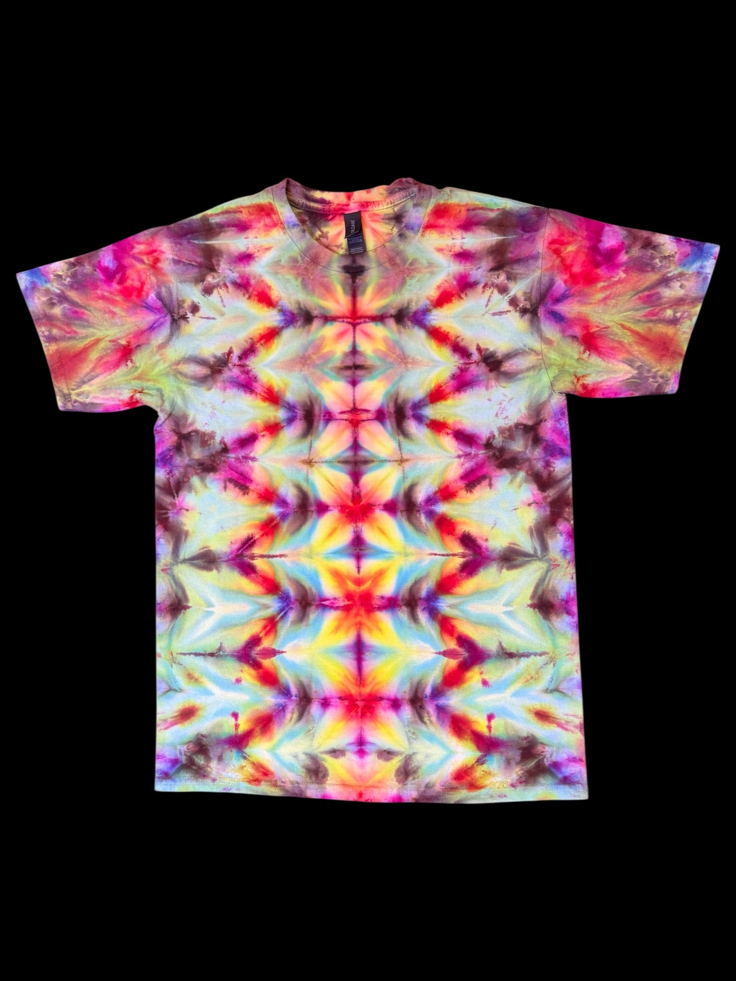 M - ice dyed rainbow klink tee