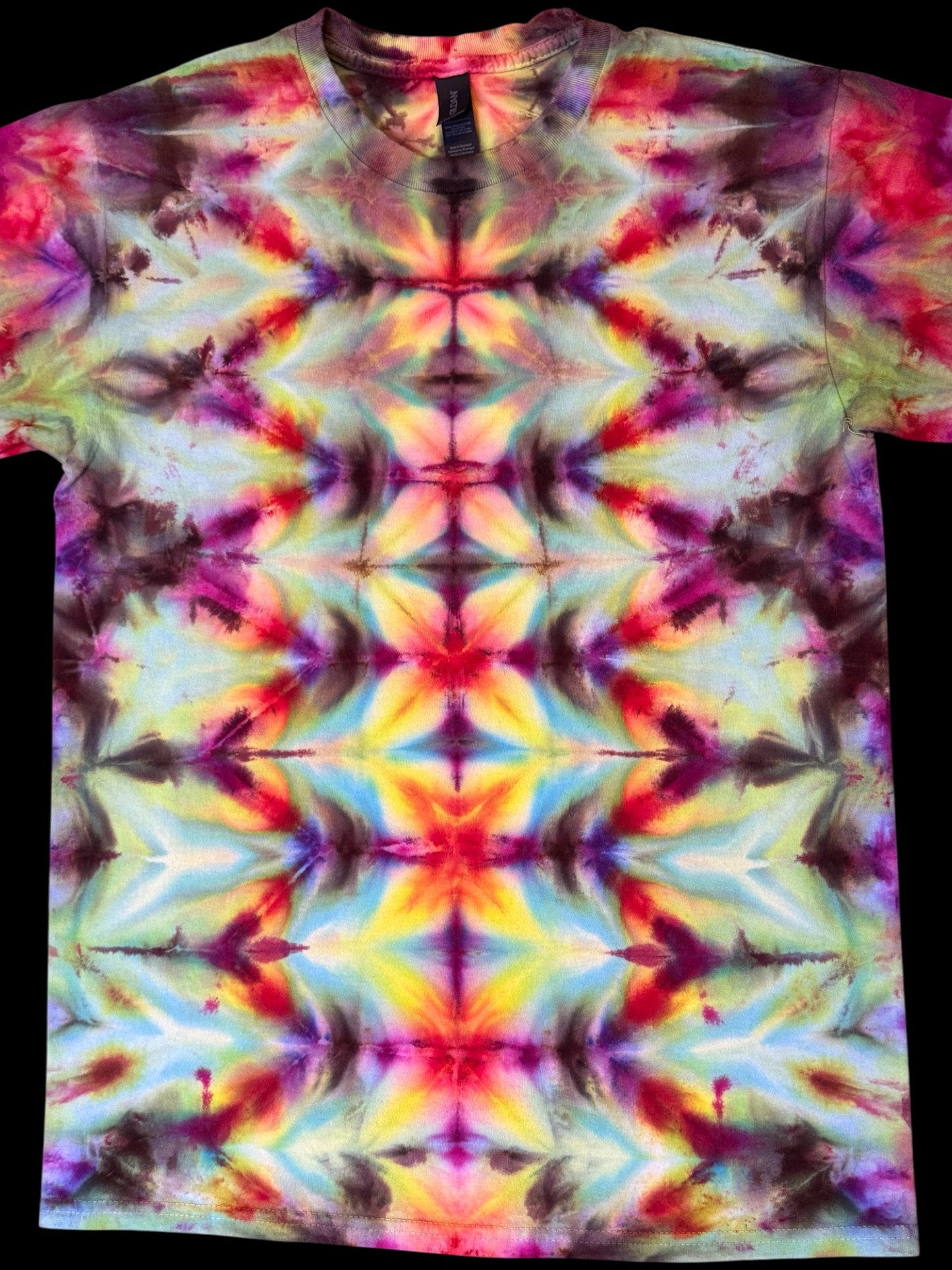M - ice dyed rainbow klink tee